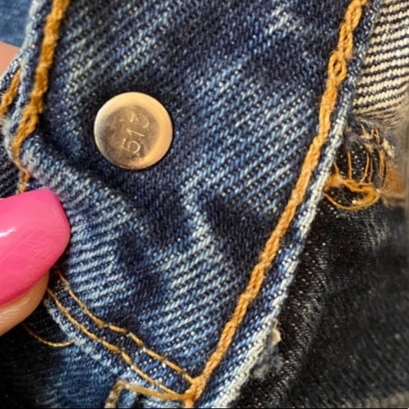 Vintage Classic 550 tapered Levi’s dark wash jeans - Picture 9 of 14
